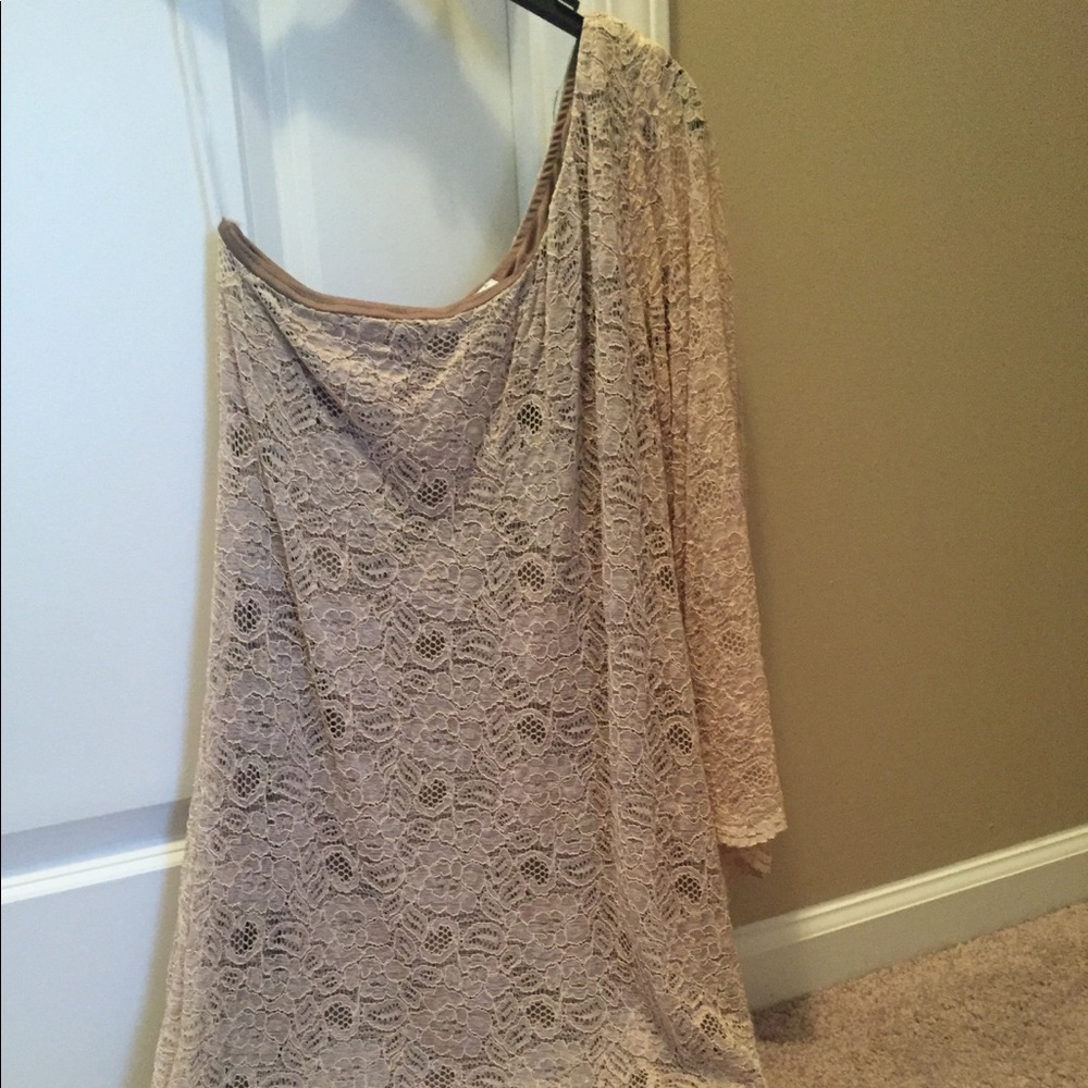 Cream one sleeve dress, great condition